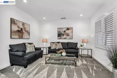 733 Jennifer St, Brentwood, CA 94513 - Photo 3