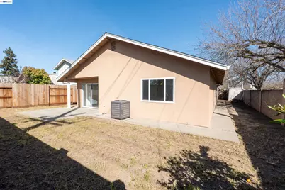 2932 Alcott Ct, Modesto, CA 95355 - Photo 5