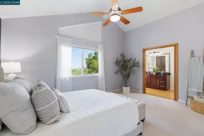 2280 Crest Ave, Martinez, CA 94553 - Photo 17