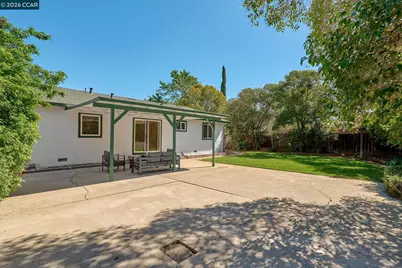 5520 Alaska Dr, Concord, CA 94521 - Photo 21