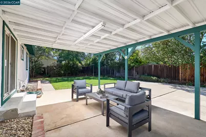 5520 Alaska Dr, Concord, CA 94521 - Photo 19