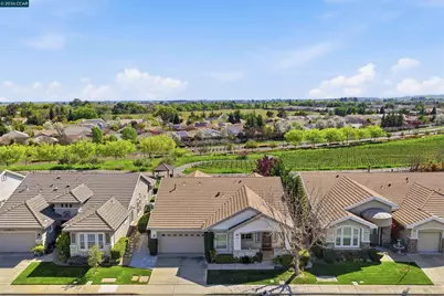 1463 Bismarck Ln, Brentwood, CA 94513 - Photo 1