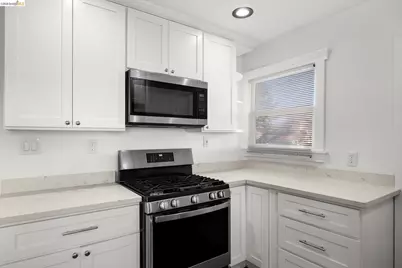 2218 82nd Ave, Oakland, CA 94605 - Photo 23