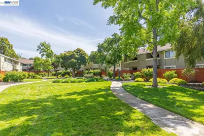 7642 Arbor Creek Circle, Dublin, CA 94568 - Photo 13