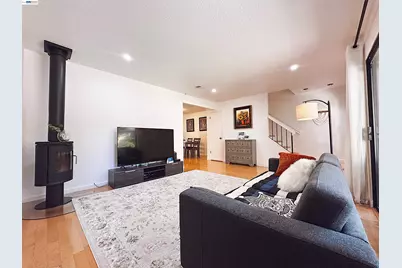 7642 Arbor Creek Circle, Dublin, CA 94568 - Photo 11