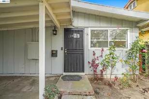 2315 Ralmar Ave, East Palo Alto, CA 94303 - Photo 5