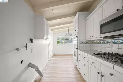 2315 Ralmar Ave, East Palo Alto, CA 94303 - Photo 11