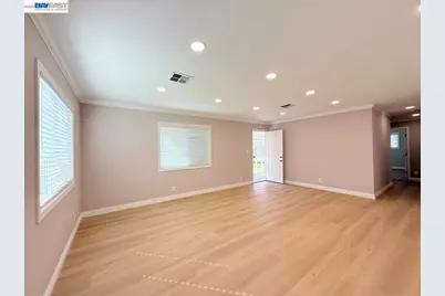 312 Winnipeg Green, Fremont, CA 94538 - Photo 11