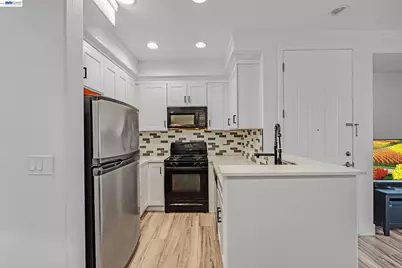 1594 Tucker St #56, Oakland, CA 94603 - Photo 9