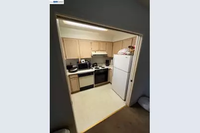 11 Rebecca Ln, San Francisco, CA 94124 - Photo 11