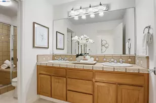 19455 Buren Pl, Castro Valley, CA 94552 - Photo 23