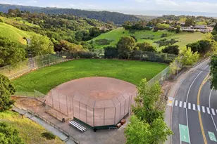 19455 Buren Pl, Castro Valley, CA 94552 - Photo 51