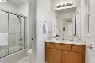 19455 Buren Pl, Castro Valley, CA 94552 - Photo 27