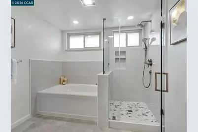 2307 Oak Glen Cir, Martinez, CA 94553 - Photo 17