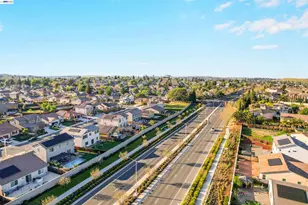 5323 Potter Valley Ln, Antioch, CA 94531 - Photo 51