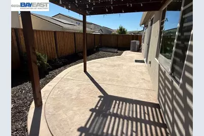 5323 Potter Valley Ln, Antioch, CA 94531 - Photo 43