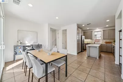 220 Hollister Avenue, Alameda, CA 94501 - Photo 19