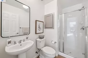 220 Hollister Ave, Alameda, CA 94501 - Photo 47