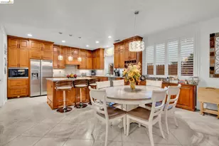 1653 Observation Ct, Antioch, CA 94531 - Photo 25