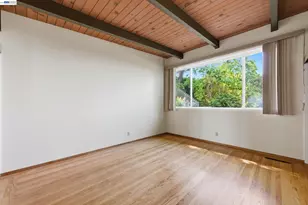 18602 Center St, Castro Valley, CA 94546 - Photo 21