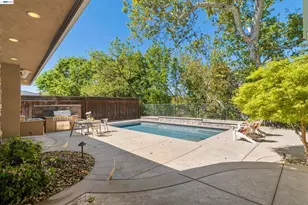 4071 Walnut Dr, Pleasanton, CA 94566 - Photo 35