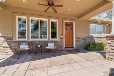 4071 Walnut Dr, Pleasanton, CA 94566 - Photo 31