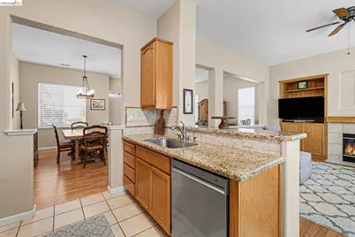 1569 Rubidoux Ln, Brentwood, CA 94513 - Photo 9