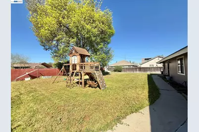 6928 Lane Ave, Fresno, CA 93727 - Photo 23