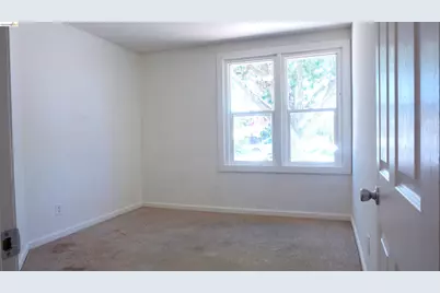 27 Robinson Ave, Pittsburg, CA 94565 - Photo 9