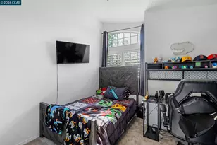 8675 Falmouth Way, Sacramento, CA 95823 - Photo 35