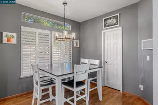 8675 Falmouth Way, Sacramento, CA 95823 - Photo 17