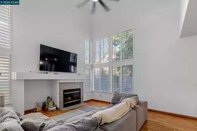 8675 Falmouth Way, Sacramento, CA 95823 - Photo 23