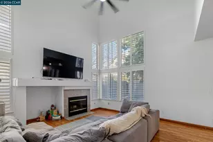 8675 Falmouth Way, Sacramento, CA 95823 - Photo 23