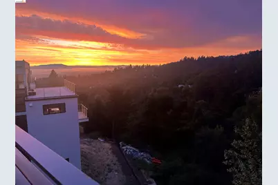 6733 Snake Rd, Oakland, CA 94611 - Photo 47