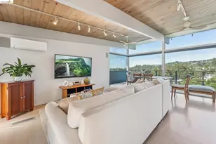 6733 Snake Rd, Oakland, CA 94611 - Photo 1