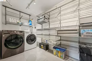 6733 Snake Rd, Oakland, CA 94611 - Photo 41