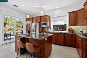 9005 Elk Dr, Clayton, CA 94517 - Photo 15