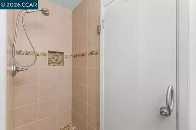 121 Bradford St, San Francisco, CA 94110 - Photo 33
