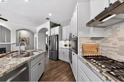 1174 Carrara Ct, Livermore, CA 94550 - Photo 15