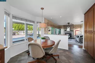 124 Peridot Ct, Hercules, CA 94547 - Photo 23