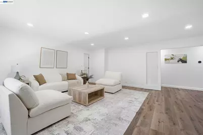 2901 Glen Heather Dr, San Jose, CA 95133 - Photo 15