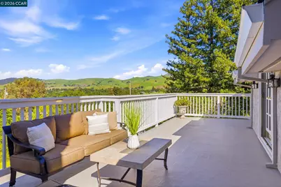 725 Castle Rock Rd, Walnut Creek, CA 94598 - Photo 35