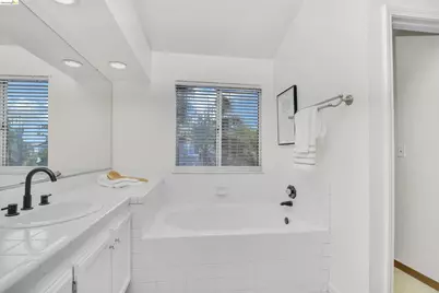 2459 Del Mar Ct, Discovery Bay, CA 94505 - Photo 29