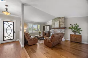 2557 Harewood Dr, Livermore, CA 94551 - Photo 3