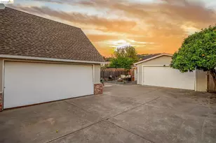 482 Lewis Ave, San Leandro, CA 94577 - Photo 43