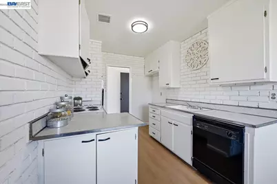 3719 Mission View Dr, Fremont, CA 94538 - Photo 5