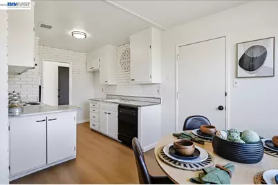 3719 Mission View Dr, Fremont, CA 94538 - Photo 11