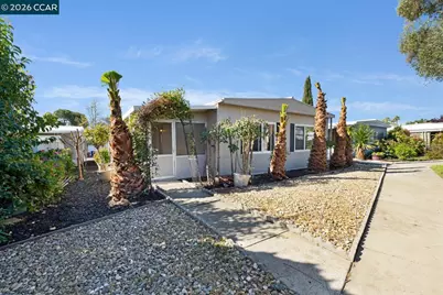 2159 Dalis Drive #106, Concord, CA 94520 - Photo 5