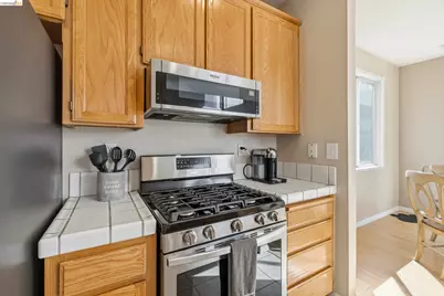 4916 Willowbrook Way, Antioch, CA 94531 - Photo 15