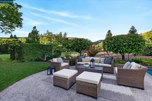 3208 Blackhawk Meadow Dr, Danville, CA 94506 - Photo 37